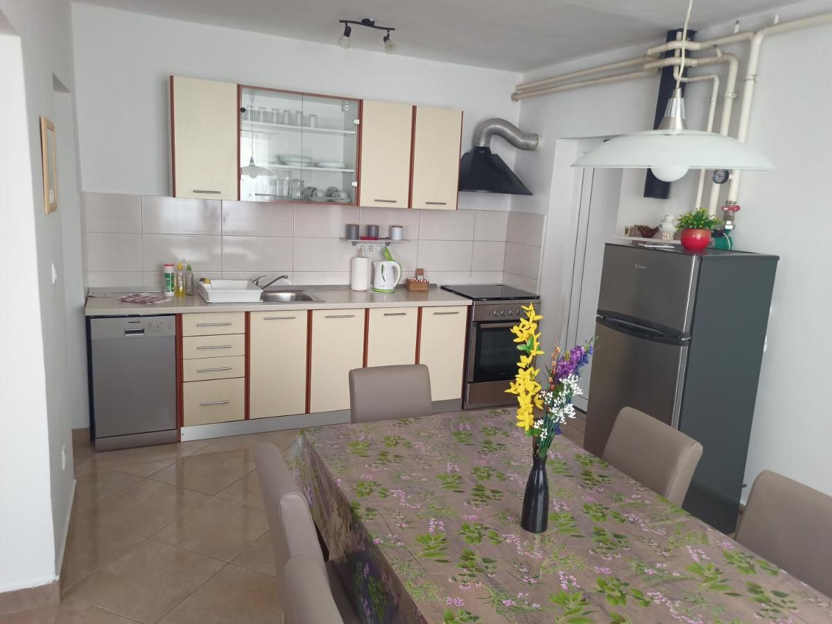 Apartment Tomas,,,Spacious House With Private Parking,Terrace,5G Internet,,,,, Zadar Exteriér fotografie