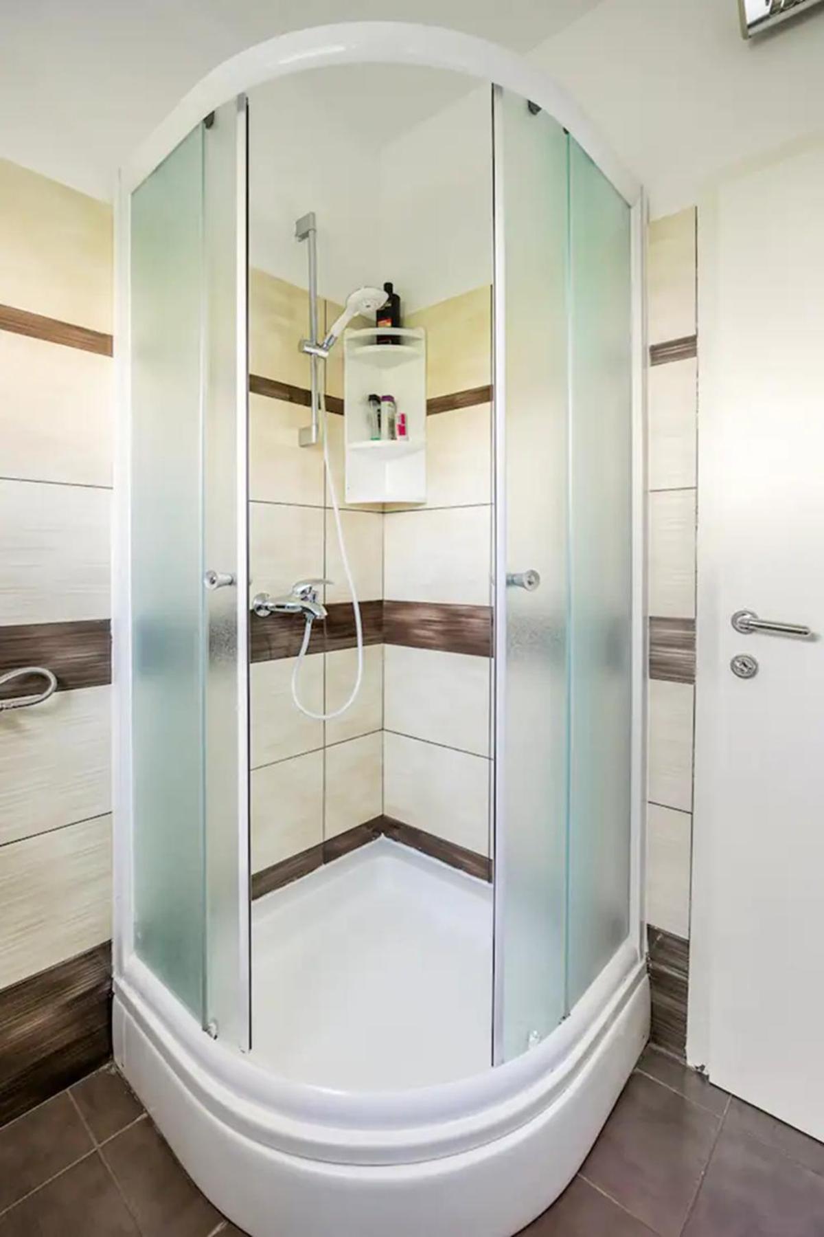 Apartment Tomas,,,Spacious House With Private Parking,Terrace,5G Internet,,,,, Zadar Exteriér fotografie